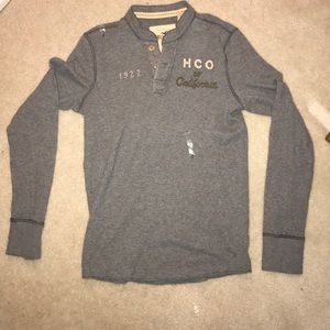 Hollister 1/4 Button shirt