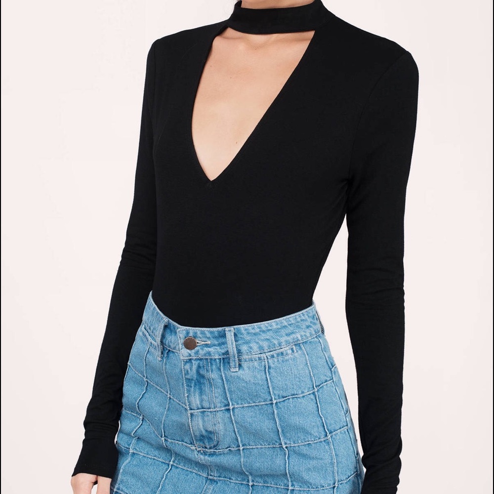 Tobi bodysuit with choker attached. Tags still on.