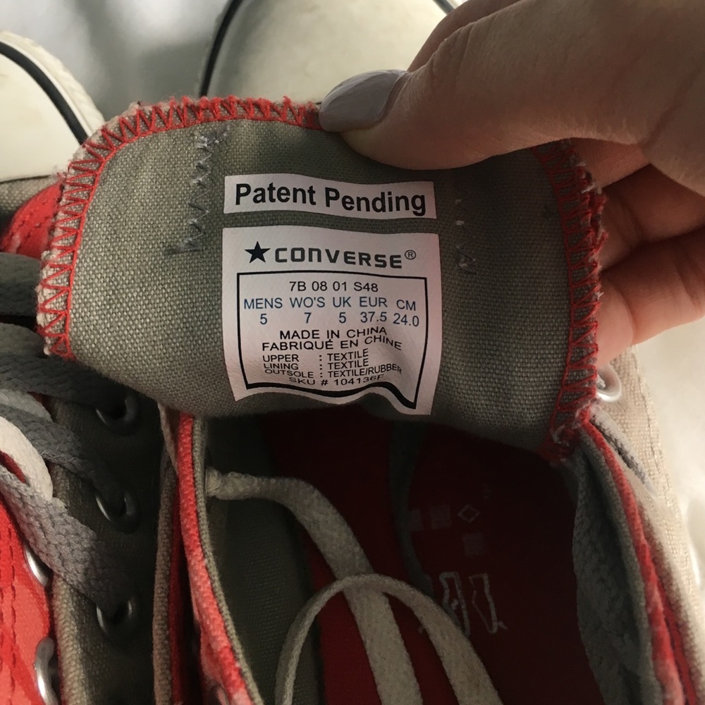 Multicolored Converse - Picture 4 of 4
