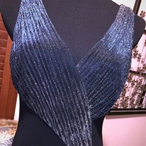 Stunning Joseph Ribkoff evening gown