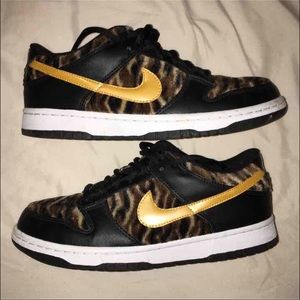 Leopard/Gold NIKE