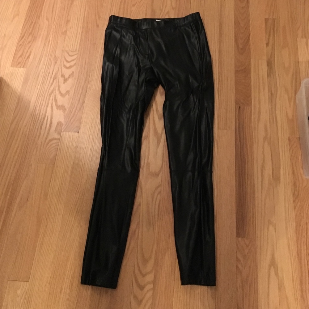 Wilfred (from Aritzia) Leather Leggings