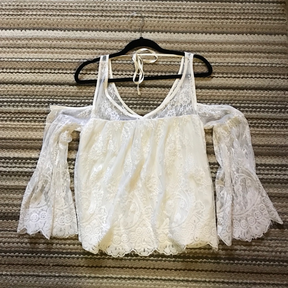 Lace white top