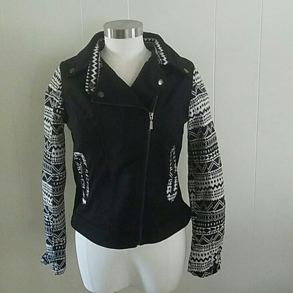 🆕️ Yoki Jacket - Picture 2 of 5