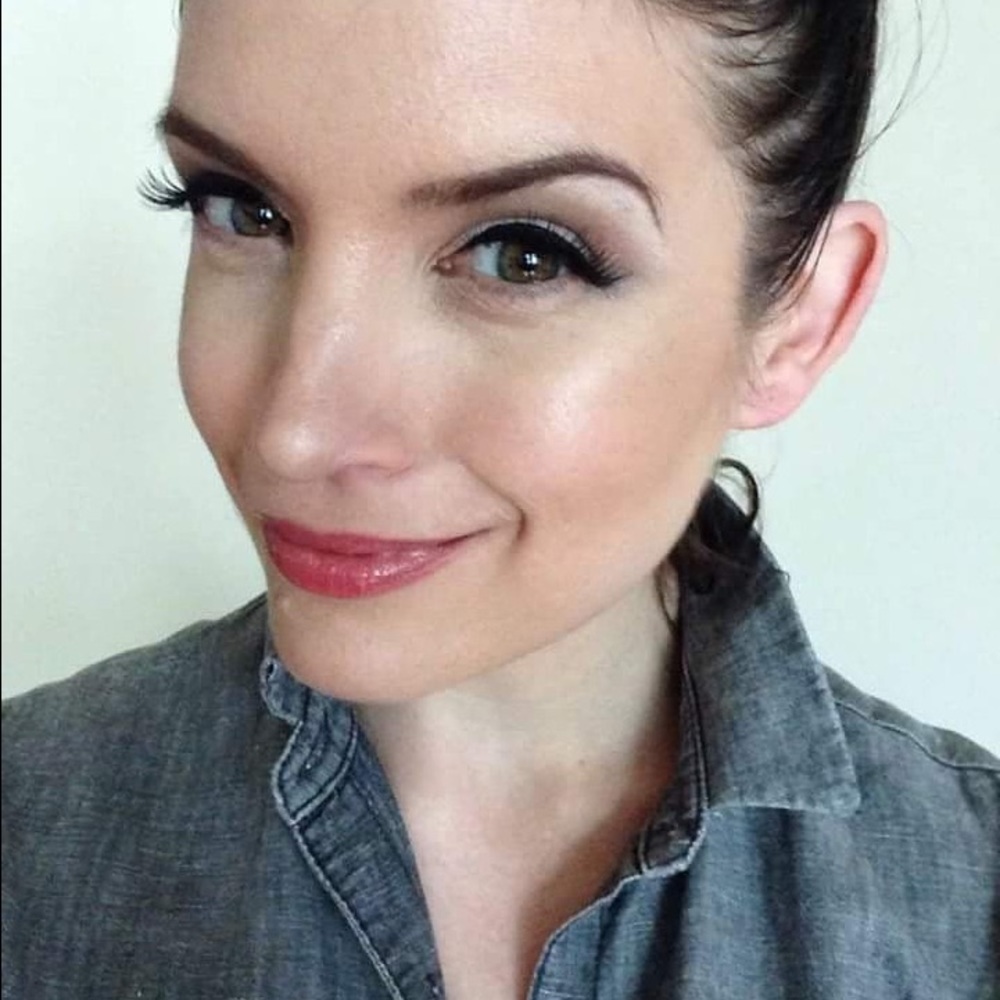 Meet your Posher, EB!