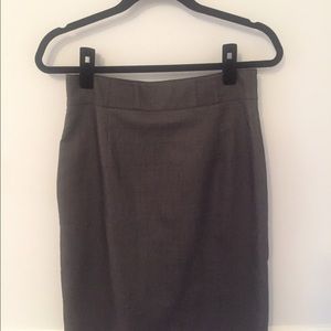 Kay Unger Size 6 Gray Pencil Skirt
