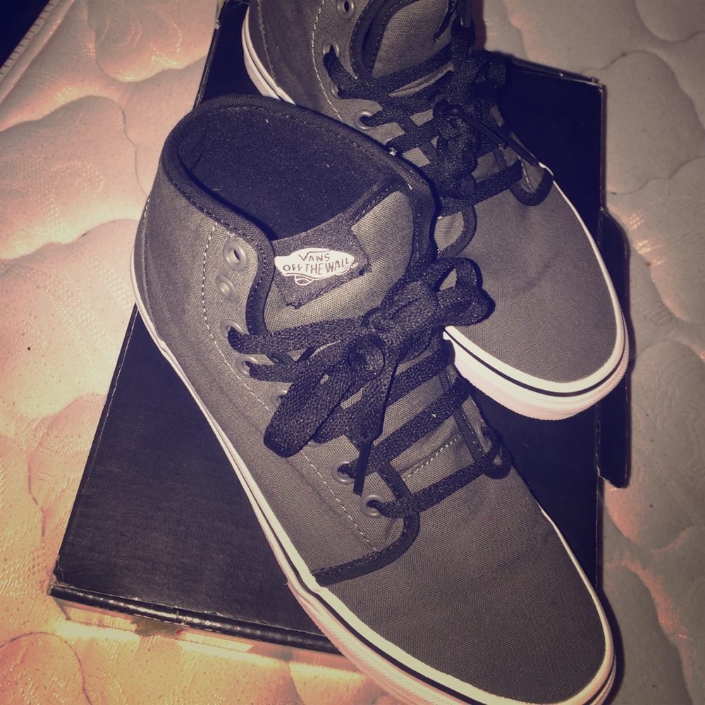 Gunmetal/True White Hi Chukka Vans, 7Y