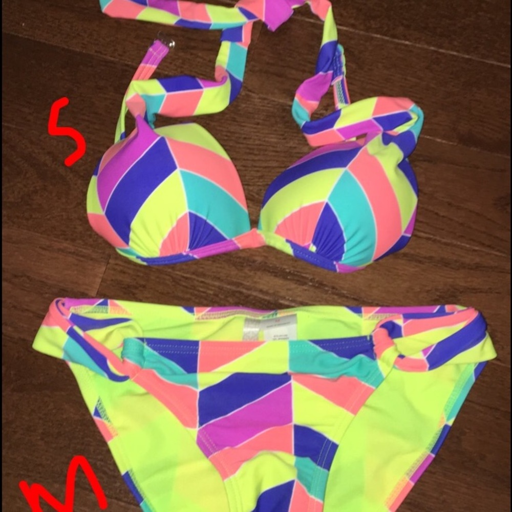 Gianni Bini bathing suit