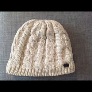 Warm knit north face beanie