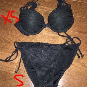 Black lace bikini