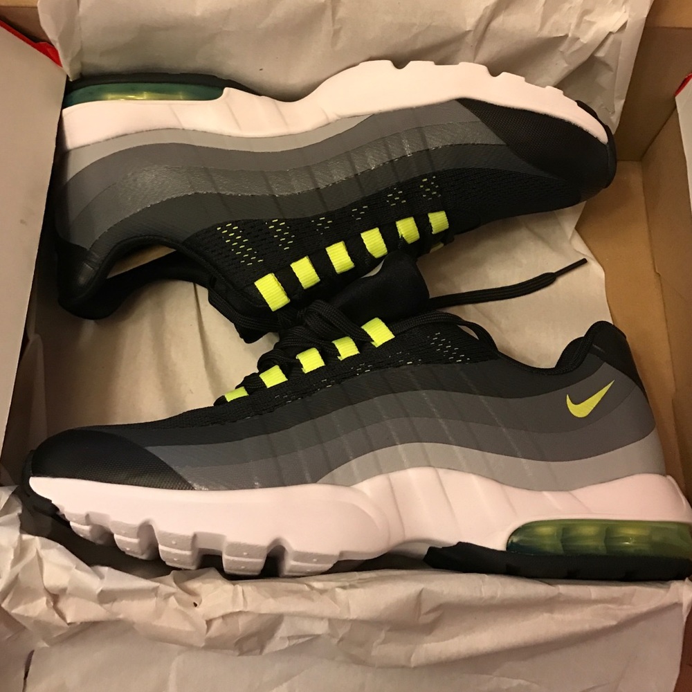Brand new Wmns Air Max 95