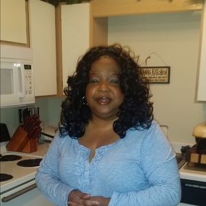 Meet your Posher, Laverne