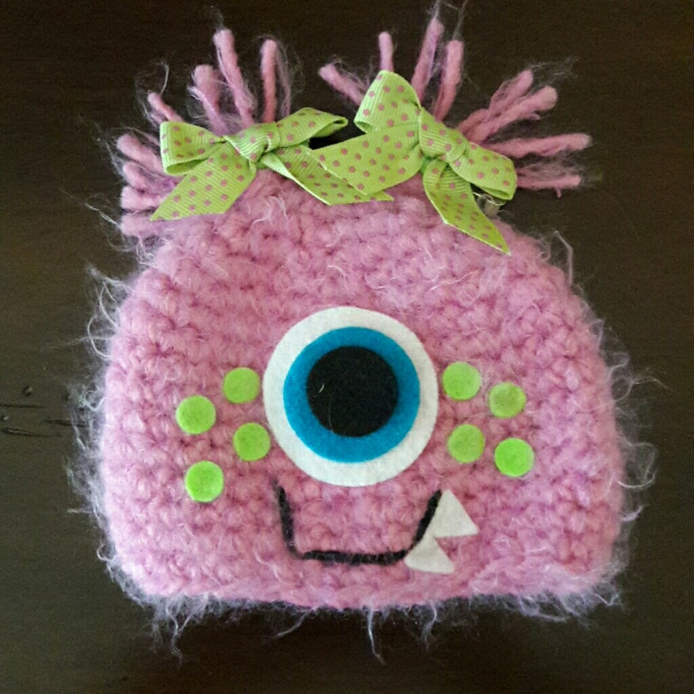 Newborn Baby Fuzzy Monster Crochet Hat Girl