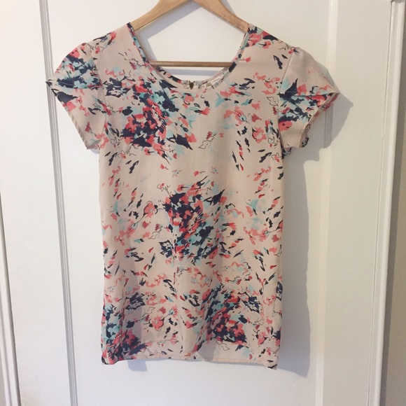 Tops - Beautiful Sheer Printed Blouse