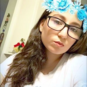 Meet your Posher, Teni