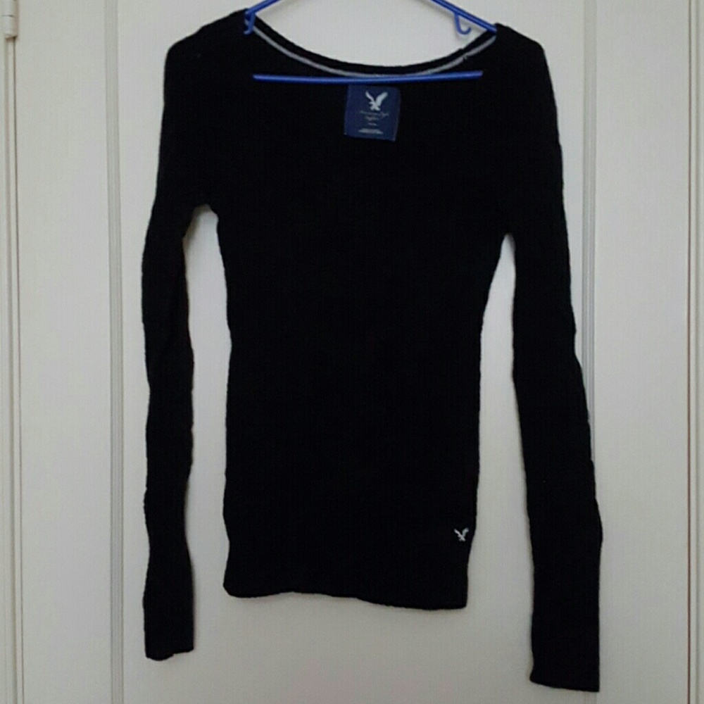Comfy and warm long sleeved sweater size m