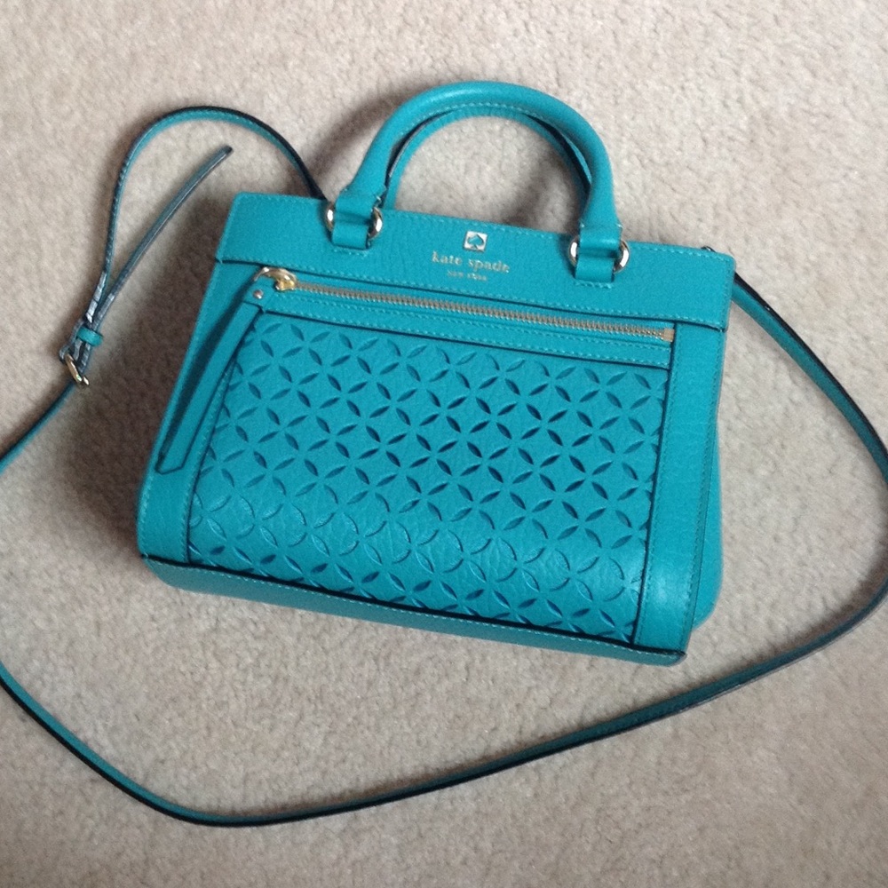 Authentic  Kate spade crossbody😀