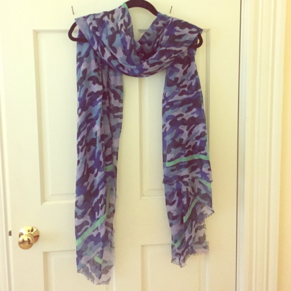 Purple & blue camo scarf