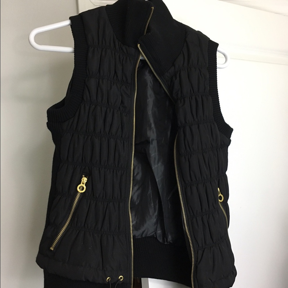 Calvin Klein Ribbed-Knit Quilted Puffer Vest