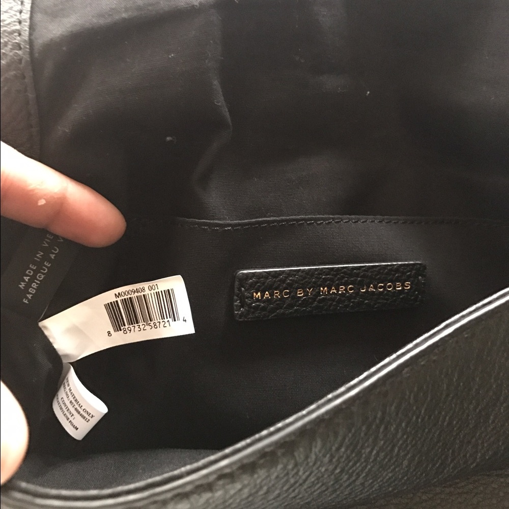 ⭕️SOLD⭕️Marc Jacobs cross body bag - Picture 3 of 4