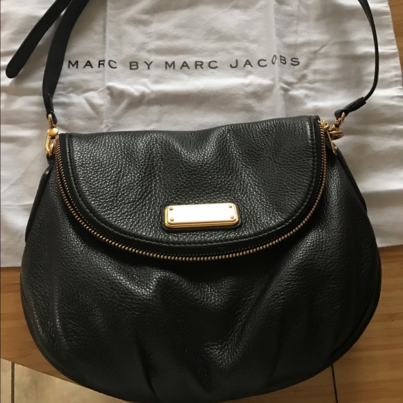 Marc by Marc Jacobs Handbags - ⭕️SOLD⭕️Marc Jacobs cross body bag