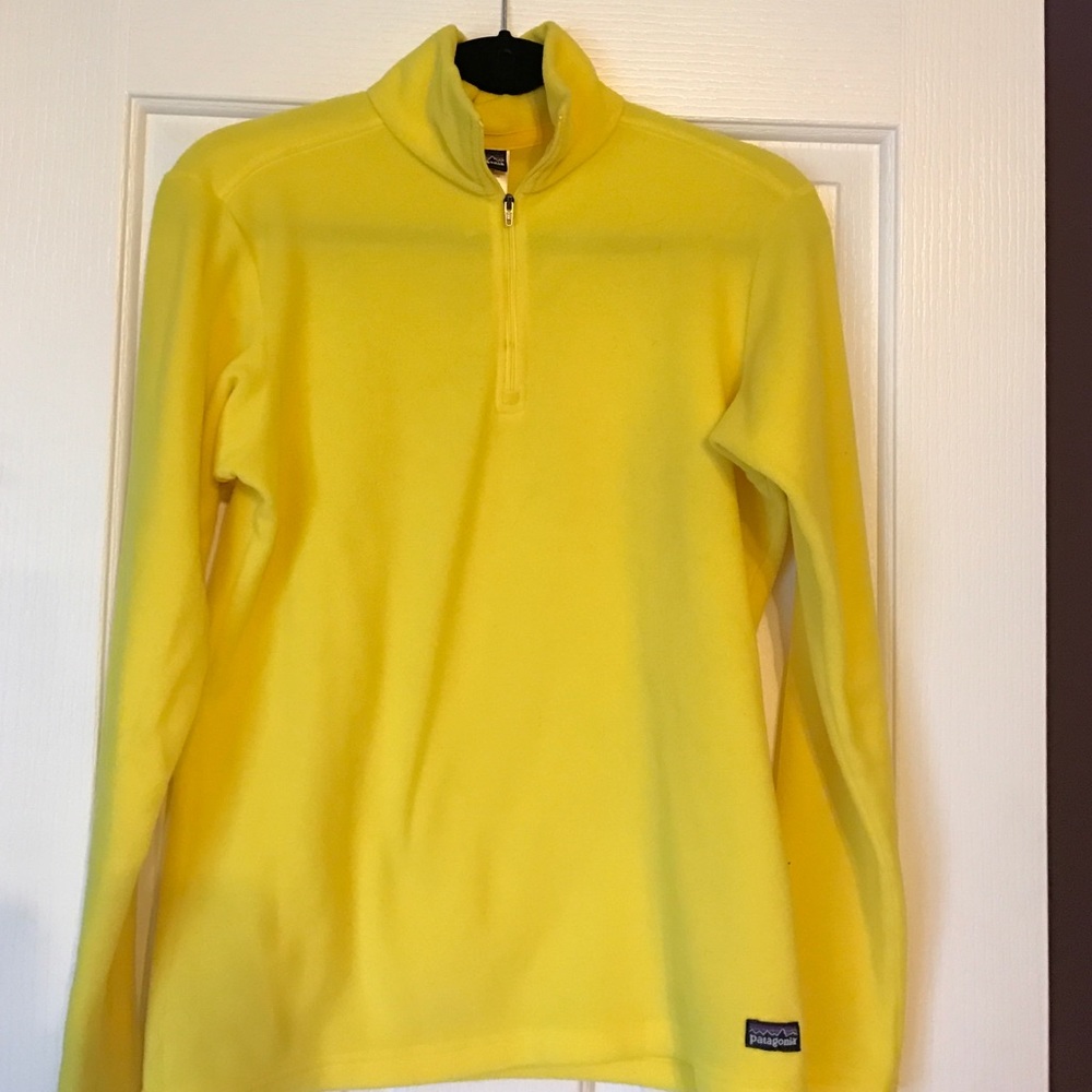 Small Yellow Patagonia micro-d quarter zip