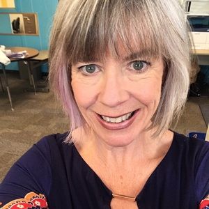 Meet your Posher, Suzanne