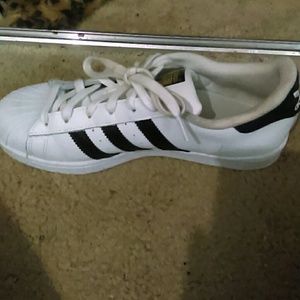 Adidas Superstar