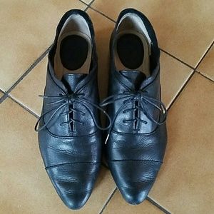 Frye Oxford Laceups