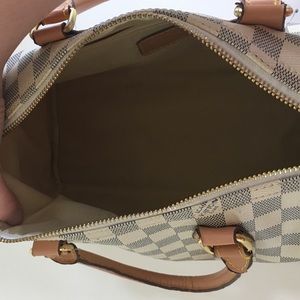 Louis Vuitton Paris purse