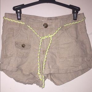 Khaki Shorts With Braided Belt
