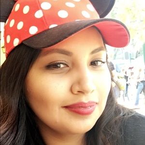 Meet your Posher, Vicki