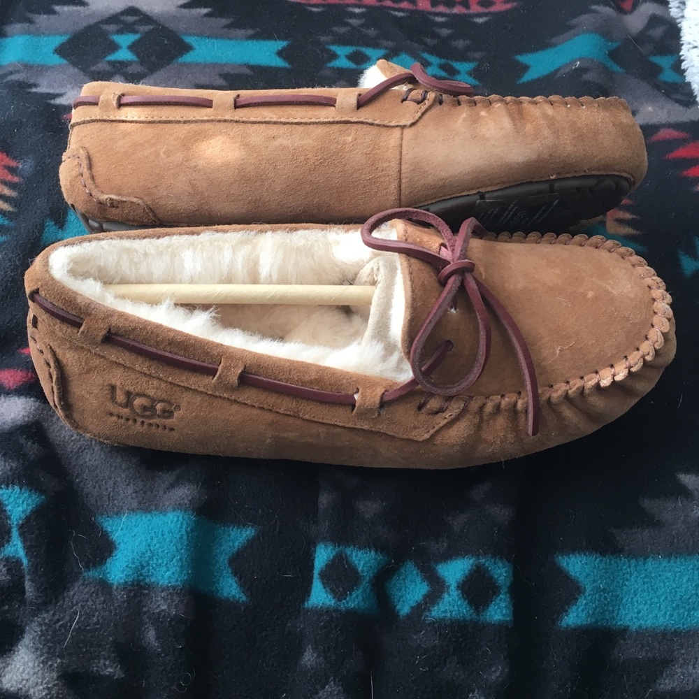 *BRAND NEW* Ugg Moccasins