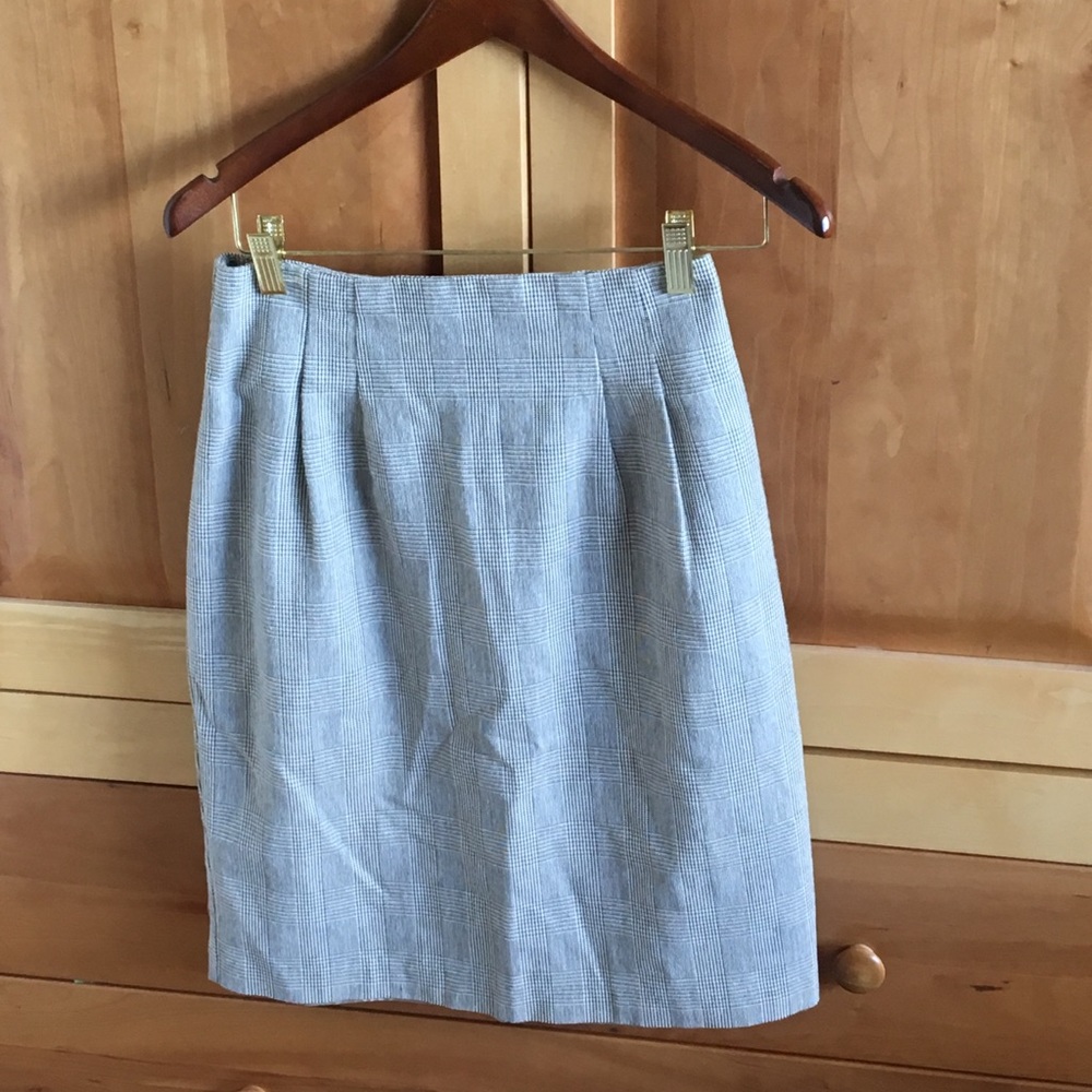 Brown/ cream fitted work skirt