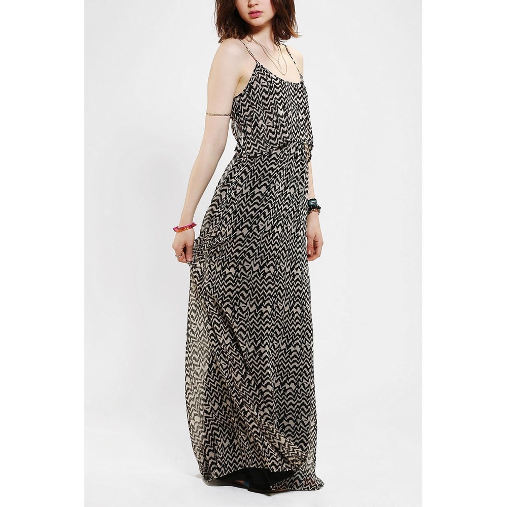 Staring at Stars - Chiffon Open Back Maxi Dress