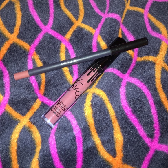 Kylie Jenner lip kit (on hold) - Picture 1 of 4