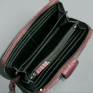 Simply Vera Vera Wang Tailor Wallet - NWT