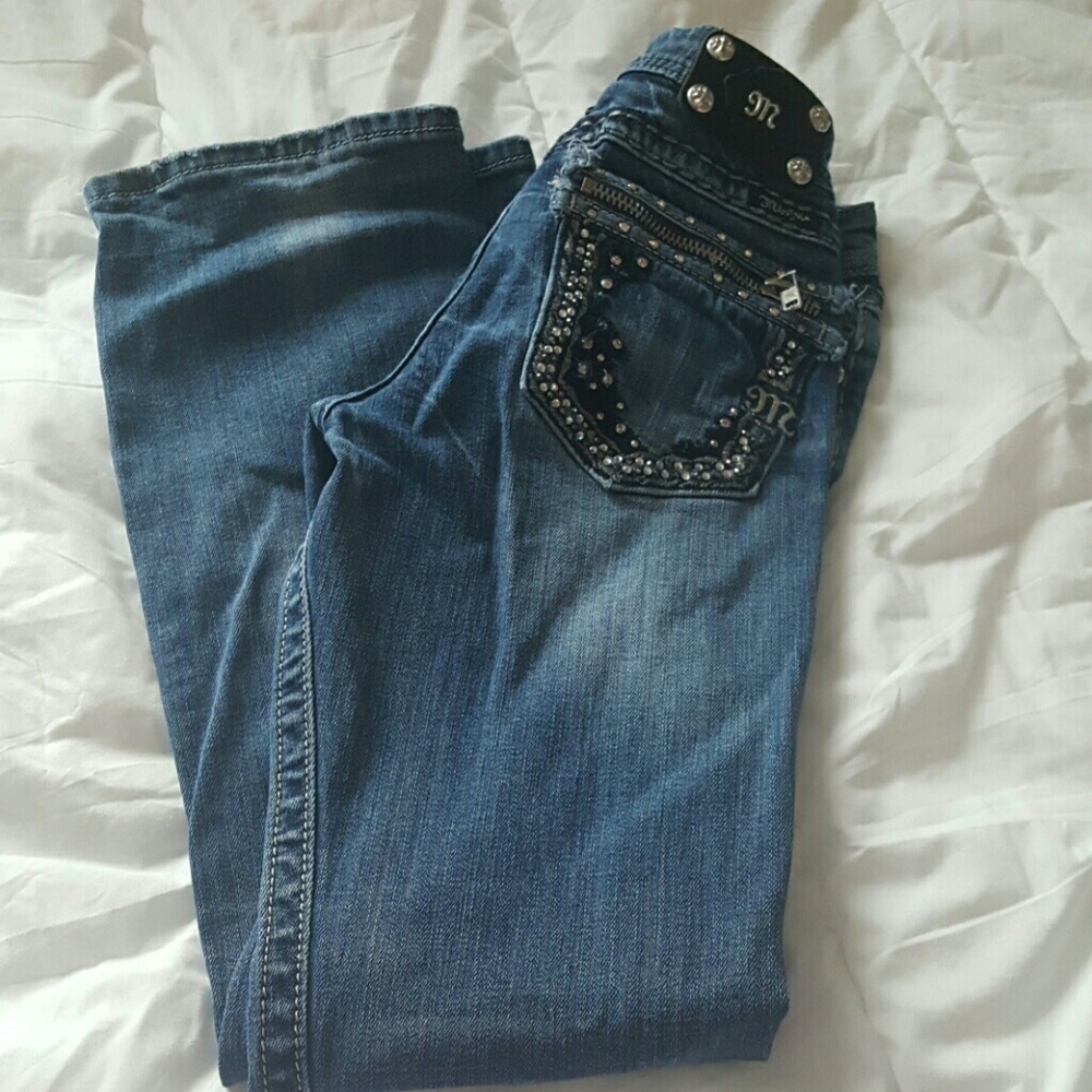 FINAL!!Miss Me boot jeans with rhinestones pockets