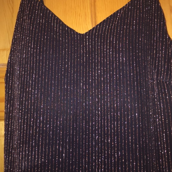 GOLD shimmering dress! - Picture 2 of 3