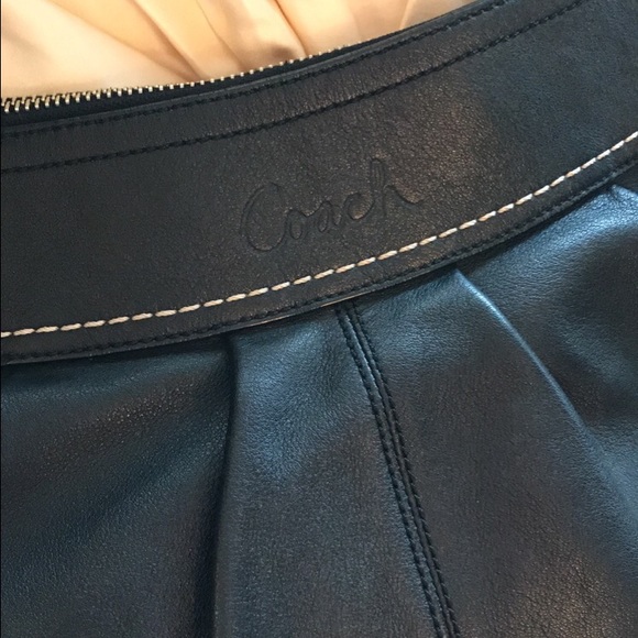 Coach Black Leather Lg Soho Bag - Picture 2 of 4