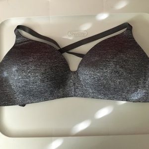 Vs 36DD wireless bra.