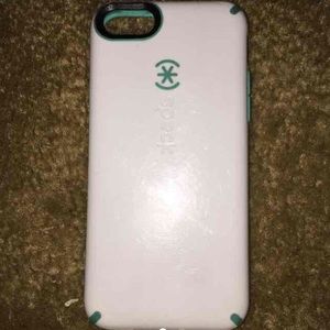 iPhone speck case