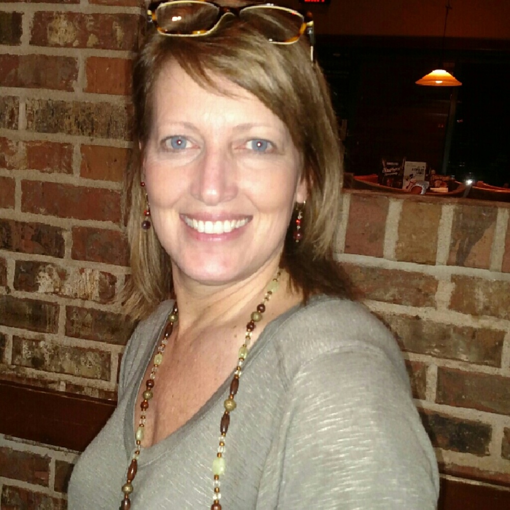 Meet your Posher, Gwendolyn