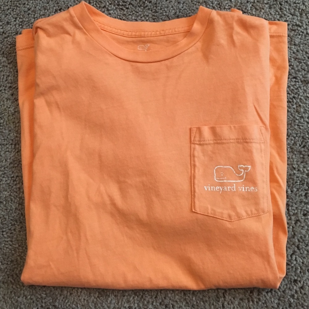 Vineyard Vines Tee Shirt