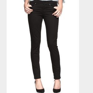 Basic Black Legging Jean from Gap 1969