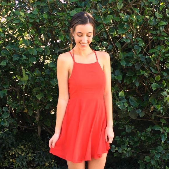 red lace up dress - Picture 3 of 4