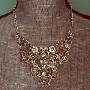 Boutique Jewelry - Fleur de Lis Statement Necklace Silver Rhinestone Boutique Jewelry - Fleur de Lis Statement Necklace Silver Rhinestone