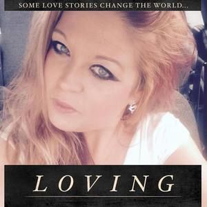 Meet your Posher, Roxanne