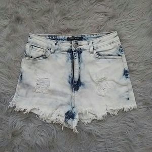 High waist shorts acid wash