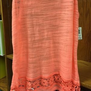 BNWT coral tank with flower detail